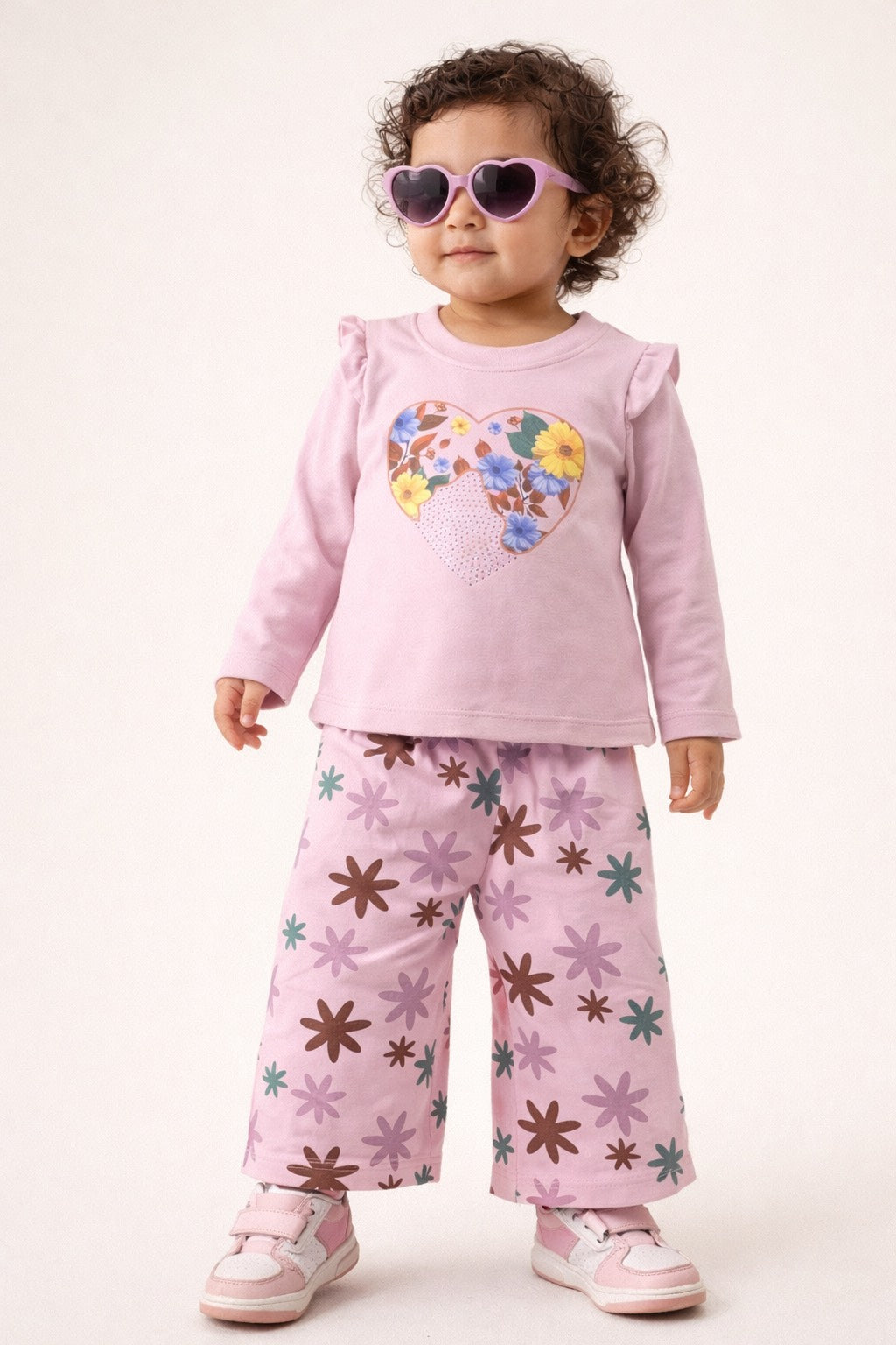 Lit Heart – Winter - Girl Suit