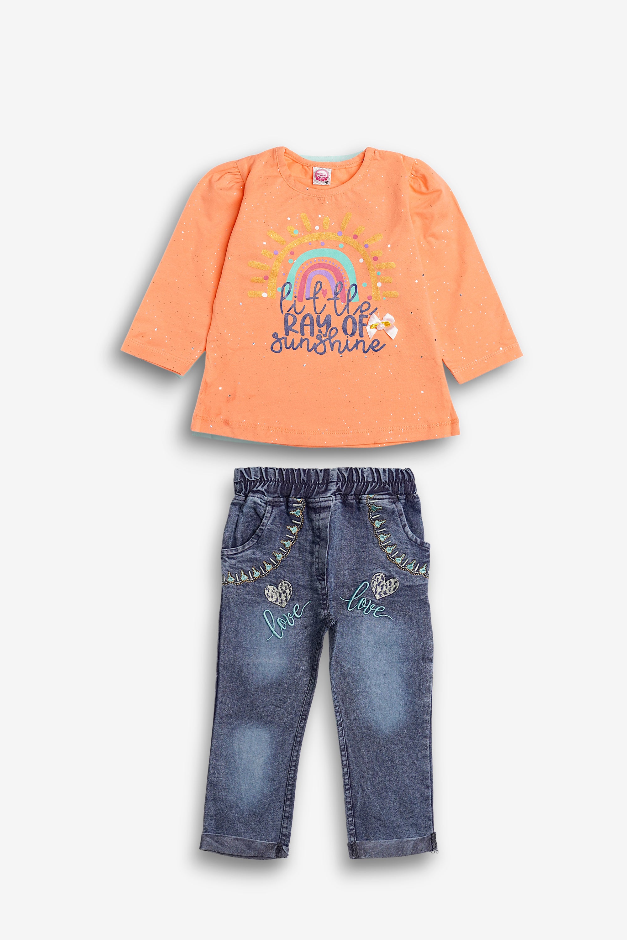 Lovely Daisy Ensemble